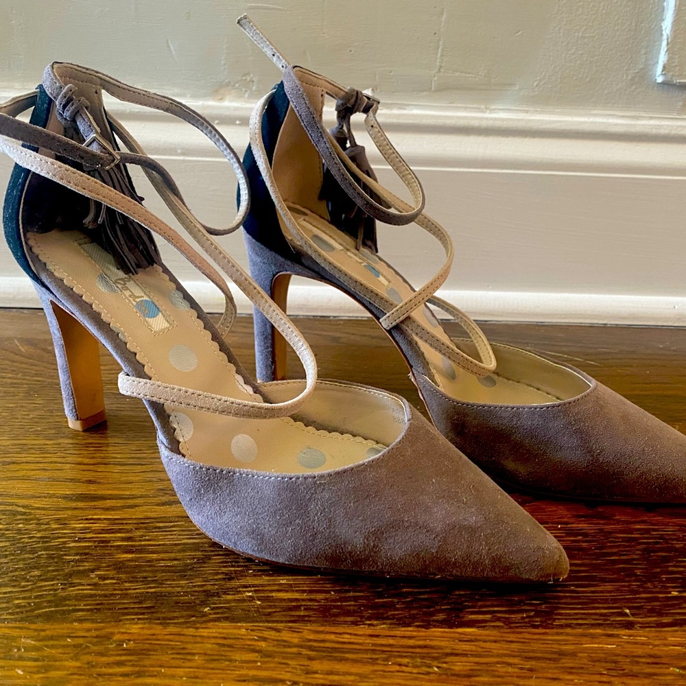 GORGEOUS Boden suede cross-strap tassel heels